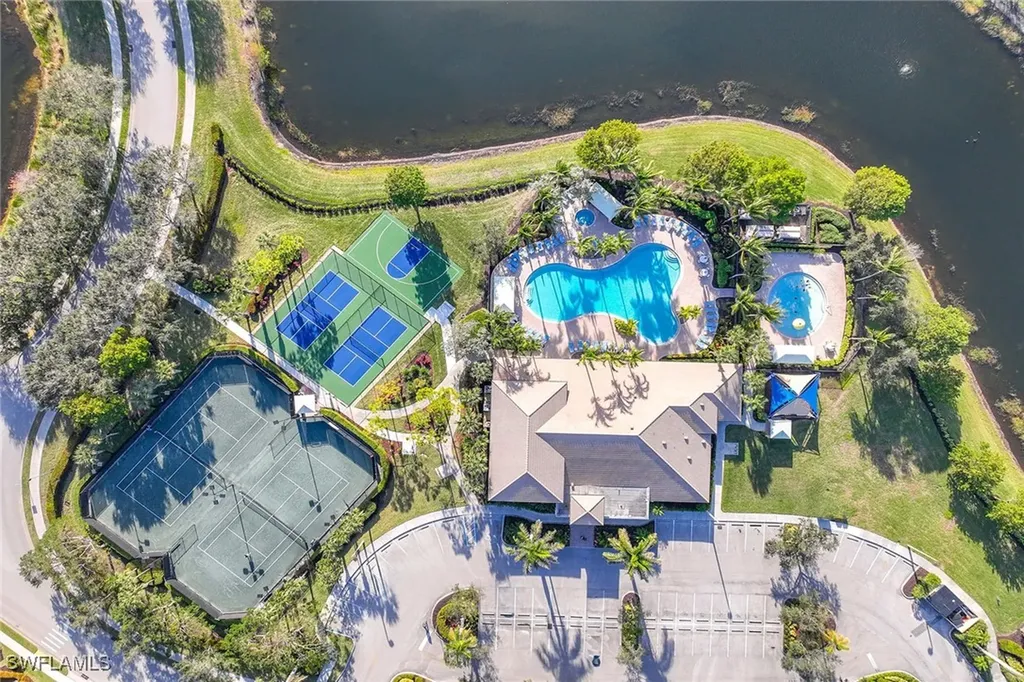 6542 Marbella Drive Naples FL 34105