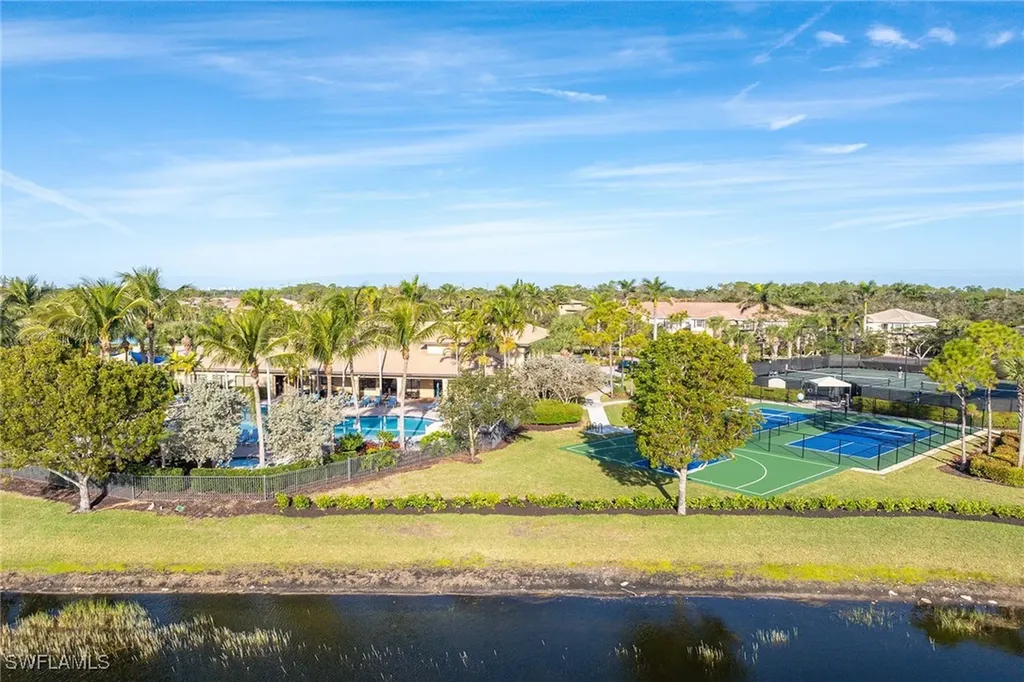 6542 Marbella Drive Naples FL 34105