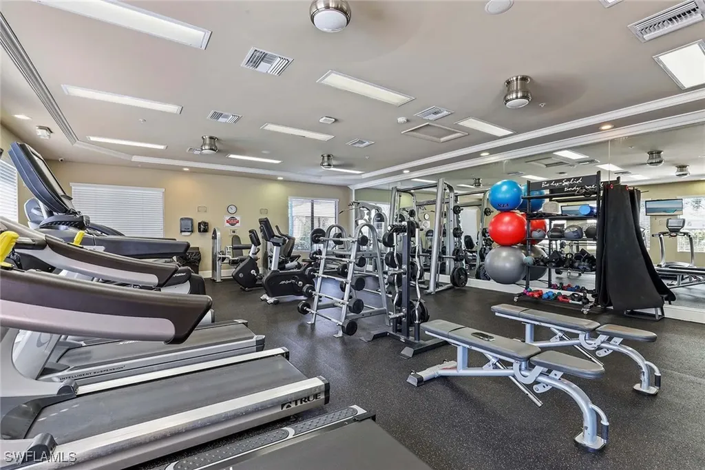 6542 Marbella Drive Naples FL 34105