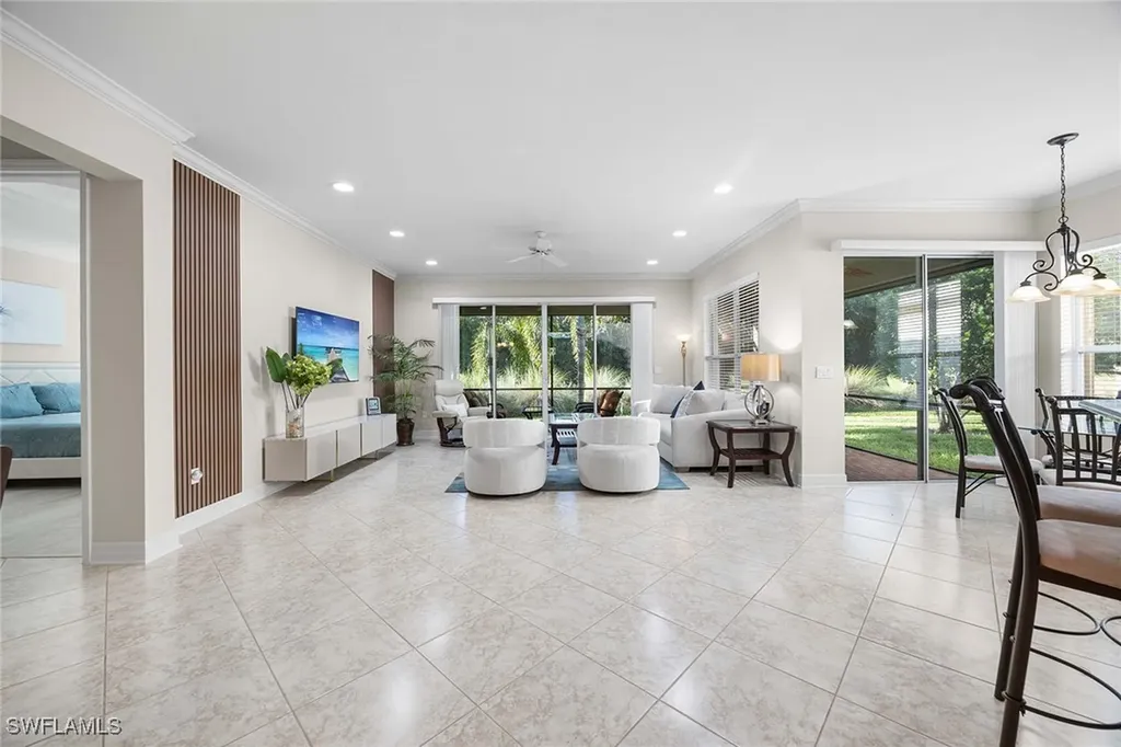 6542 Marbella Drive Naples FL 34105