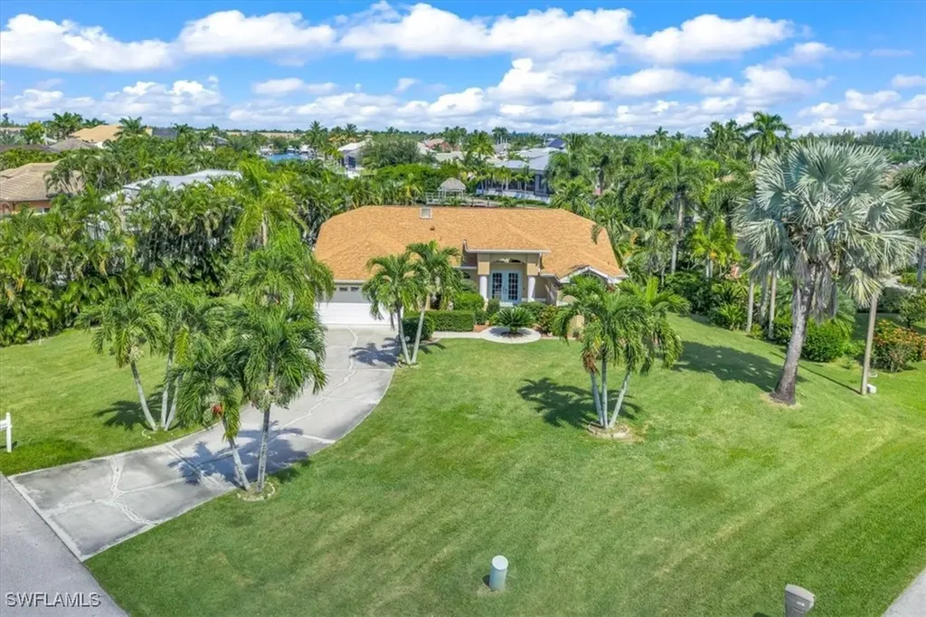2569 SW 27th Avenue Cape Coral FL 33914