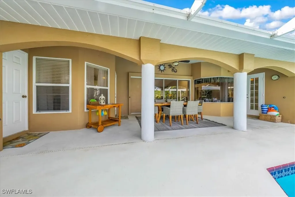 2569 SW 27th Avenue Cape Coral FL 33914