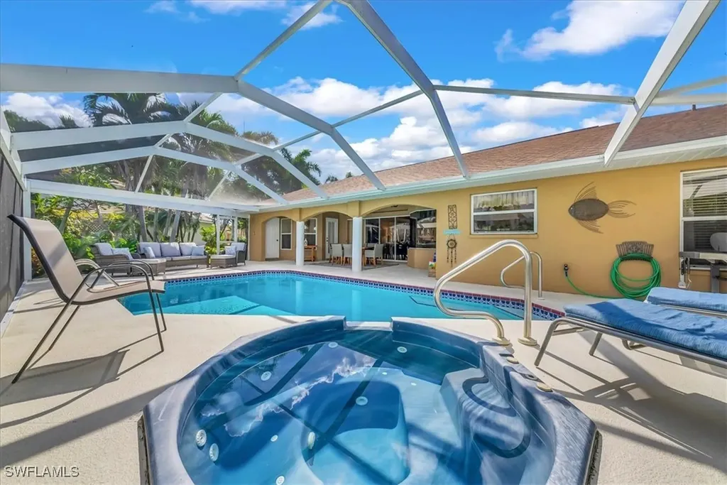 2569 SW 27th Avenue Cape Coral FL 33914