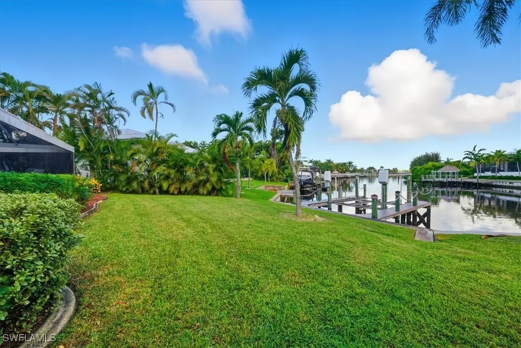 2569 SW 27th Avenue Cape Coral FL 33914