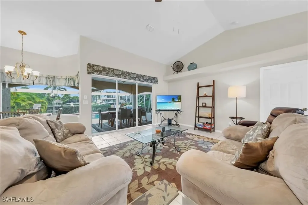 2569 SW 27th Avenue Cape Coral FL 33914