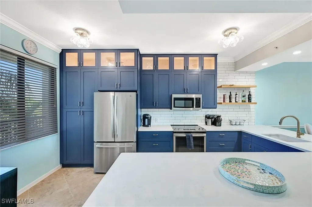 9727 Acqua Court Naples FL 34113