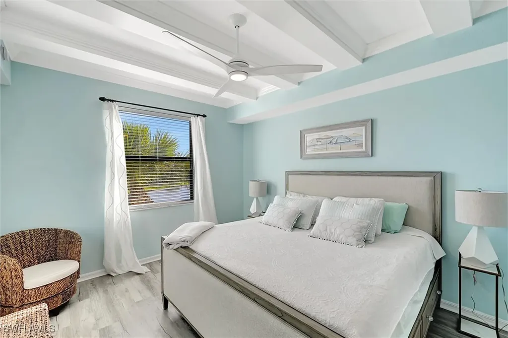 9727 Acqua Court Naples FL 34113