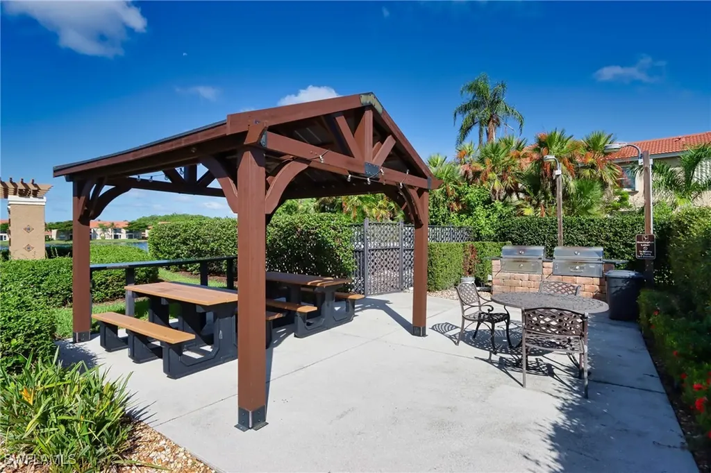 6544 Huntington Lakes Circle Naples FL 34119