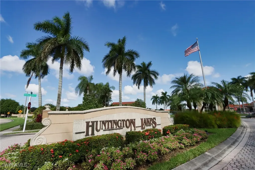 6544 Huntington Lakes Circle Naples FL 34119