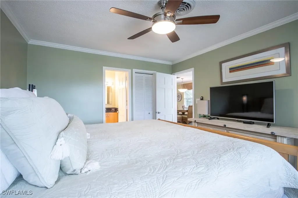 820 Ketch Drive Naples FL 34103