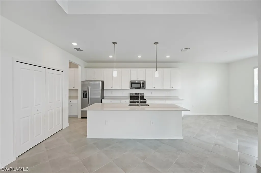 18851 River Burst Court North Fort Myers FL 33917