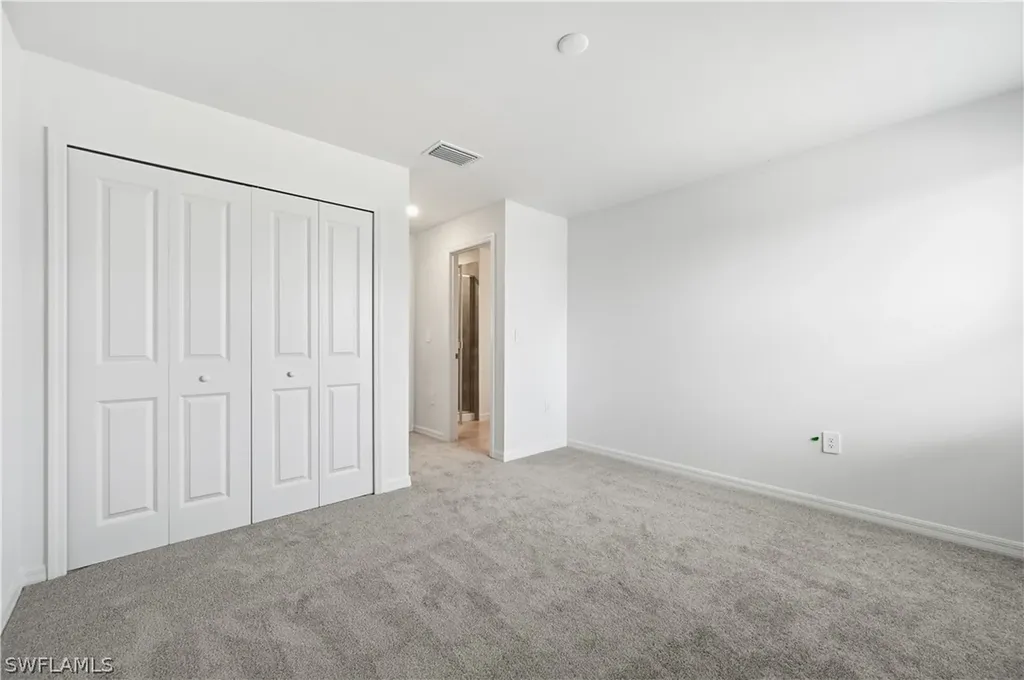 18851 River Burst Court North Fort Myers FL 33917