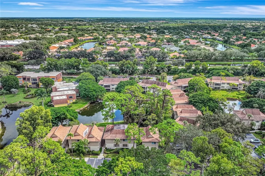 15 Bob O Link Court Naples FL 34105