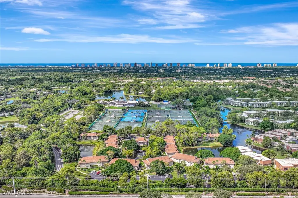 15 Bob O Link Court Naples FL 34105