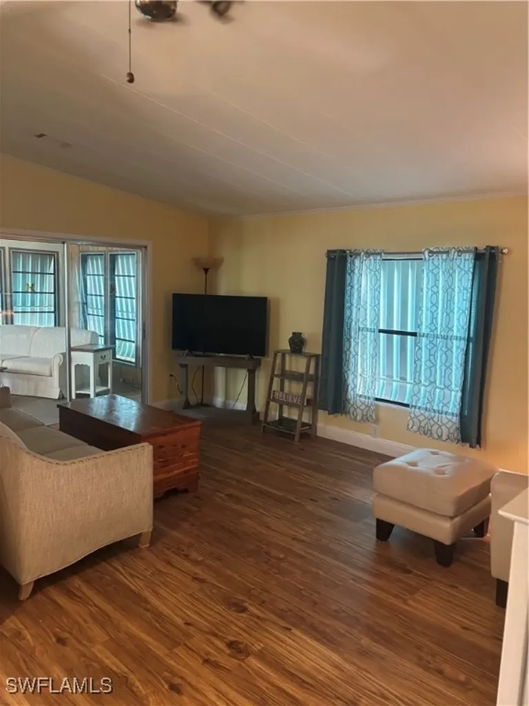 38 Island Lake Lane Naples FL 34114