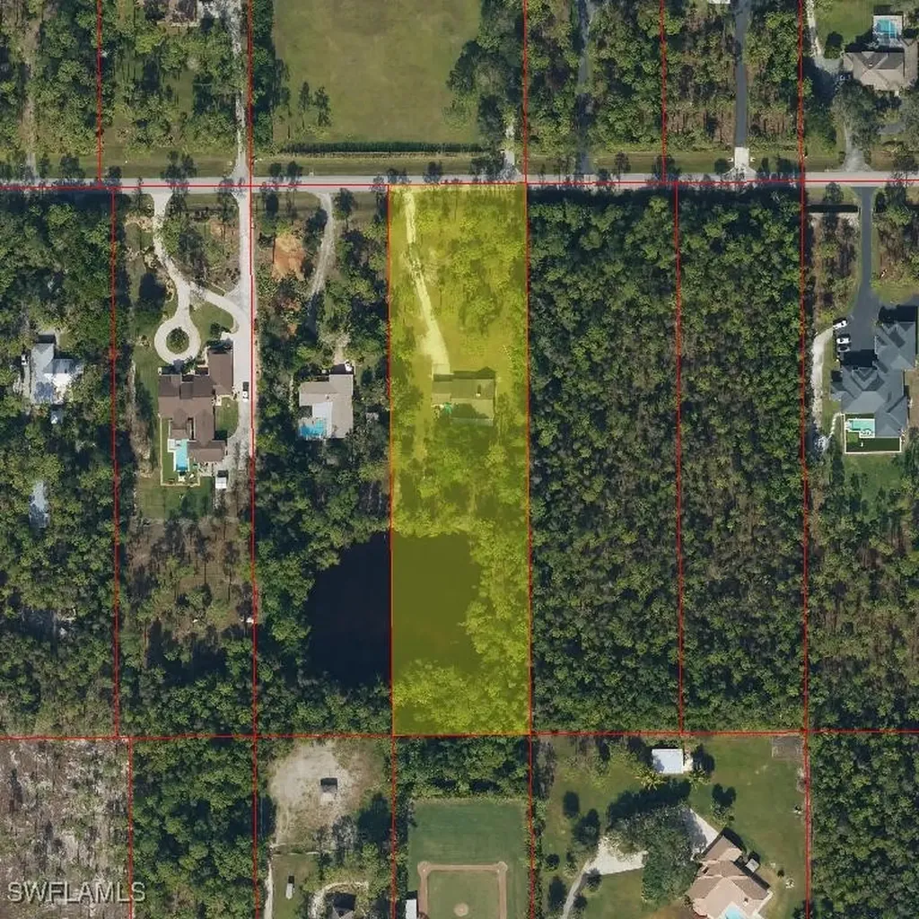 6760 Sandalwood Lane Naples FL 34109