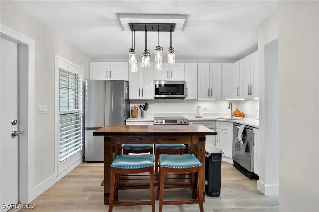 1215 Edington Place Marco Island FL 34145