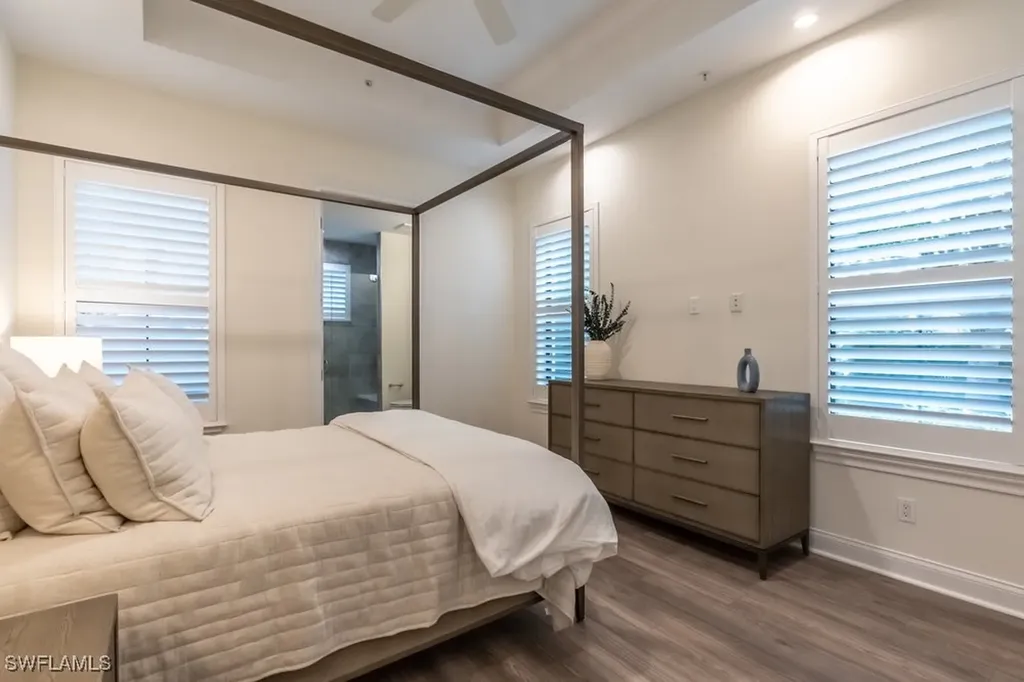 16394 Corsica Way Naples FL 34110