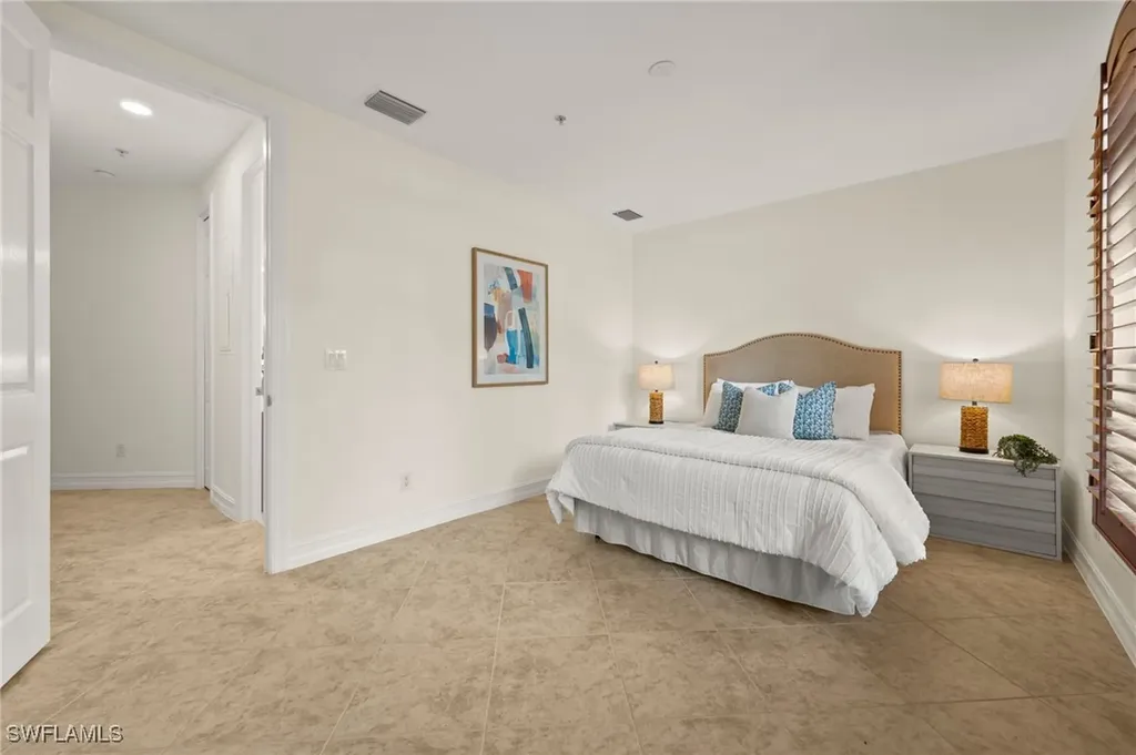 2886 Castillo Court Naples FL 34109
