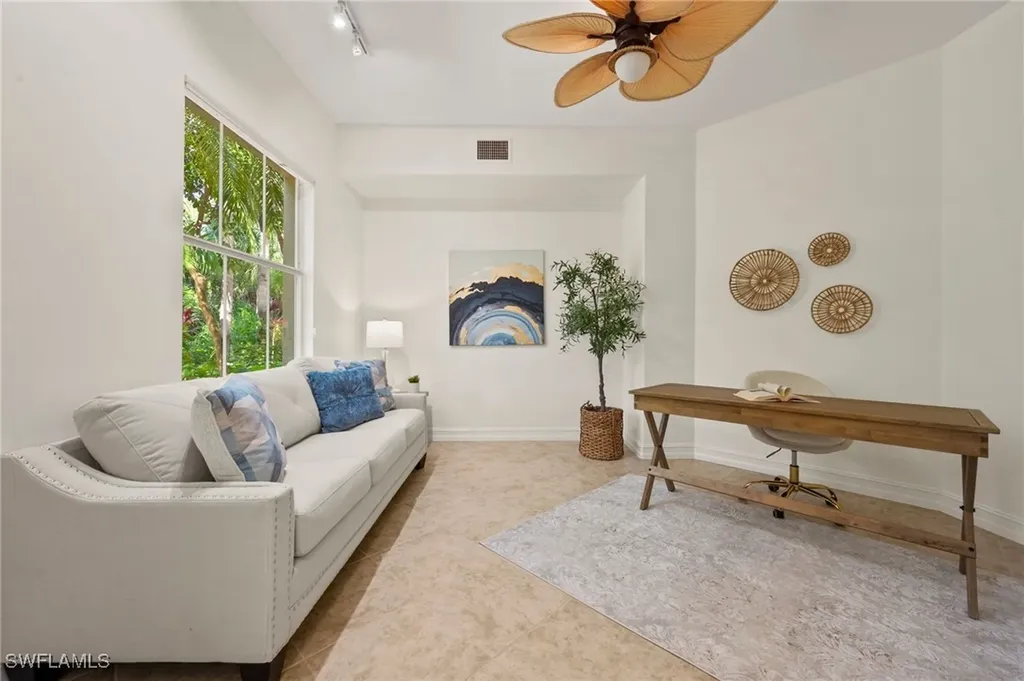 2886 Castillo Court Naples FL 34109