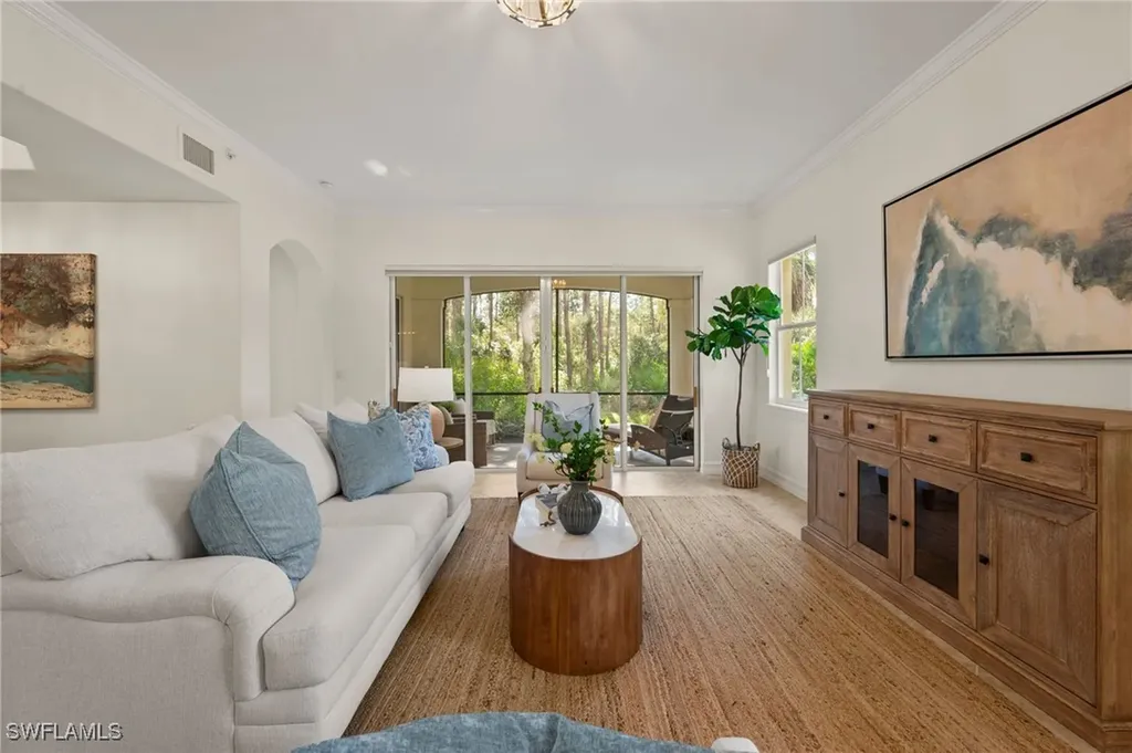 2886 Castillo Court Naples FL 34109