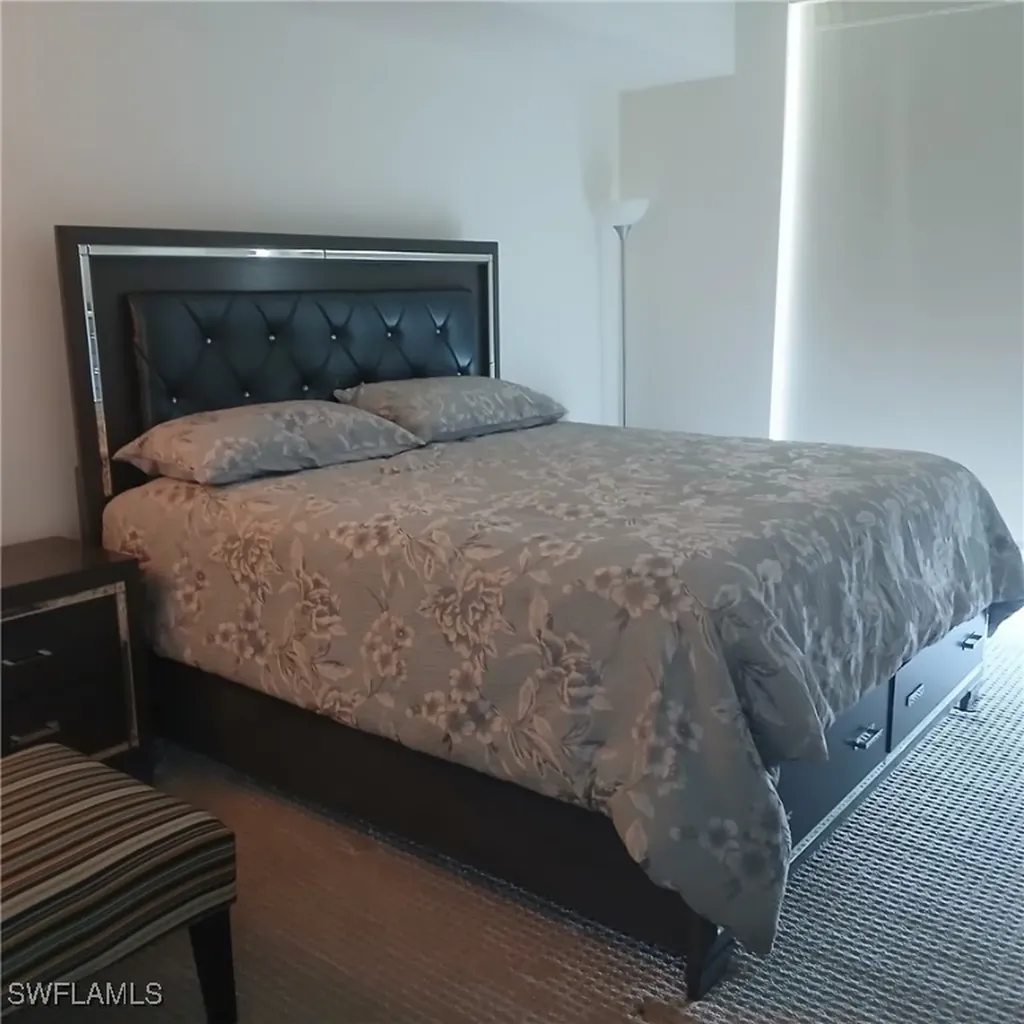 3000 Oasis Grand Boulevard Fort Myers FL 33916