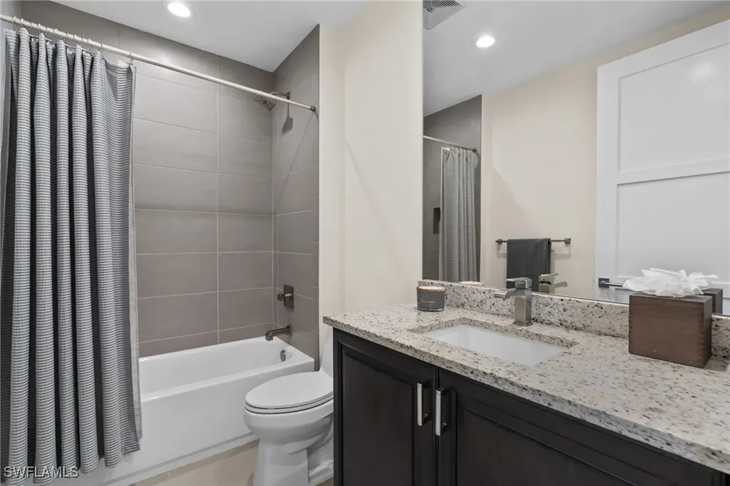 1030 3rd Avenue S Naples FL 34102