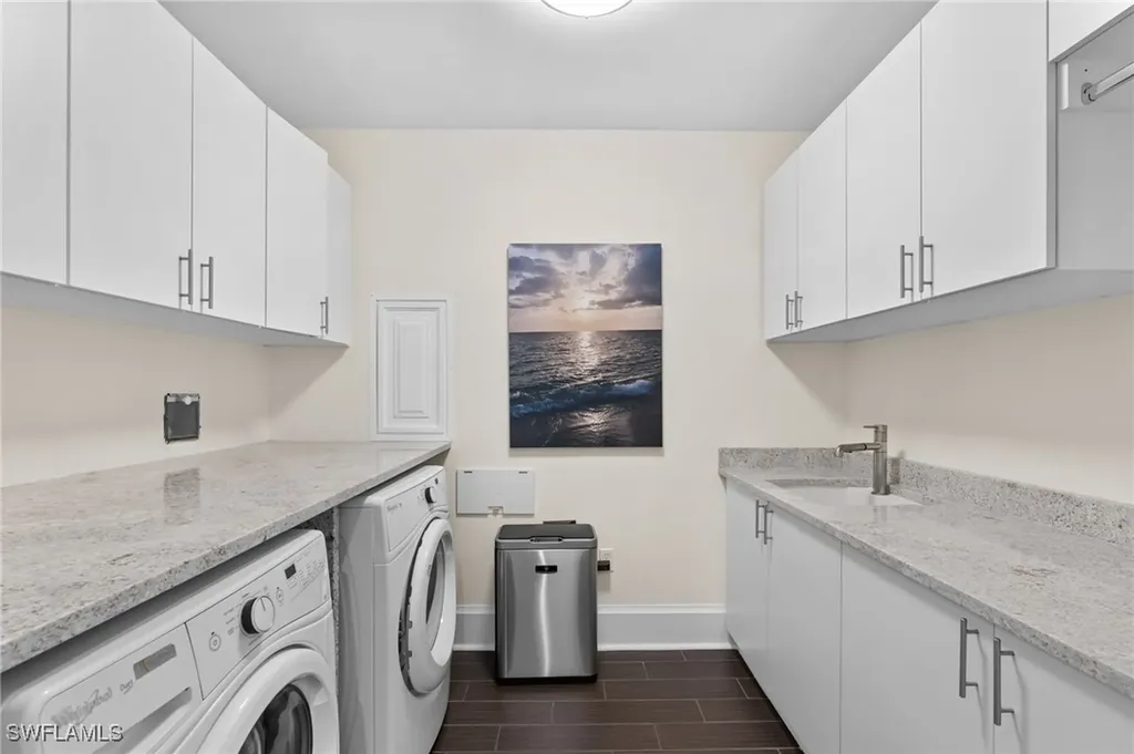 1030 3rd Avenue S Naples FL 34102