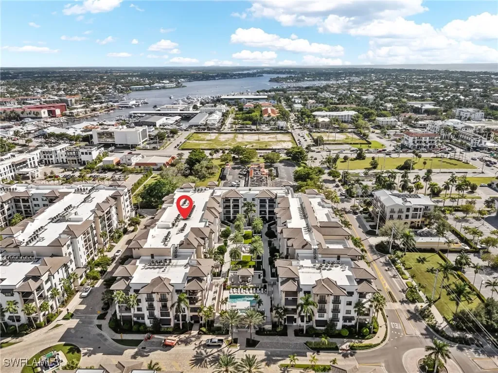 1030 3rd Avenue S Naples FL 34102