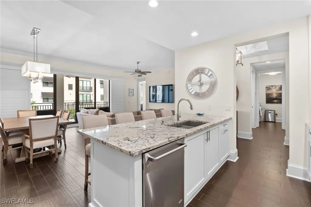 1030 3rd Avenue S Naples FL 34102