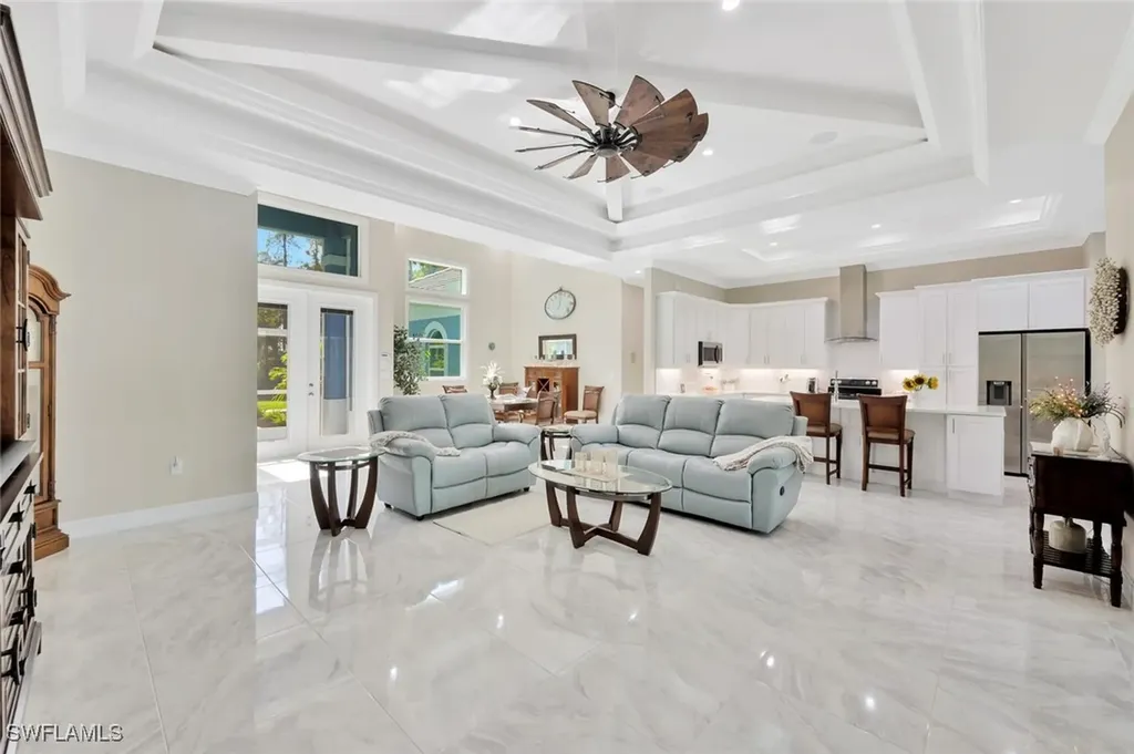 589 12th Avenue NW Naples FL 34120