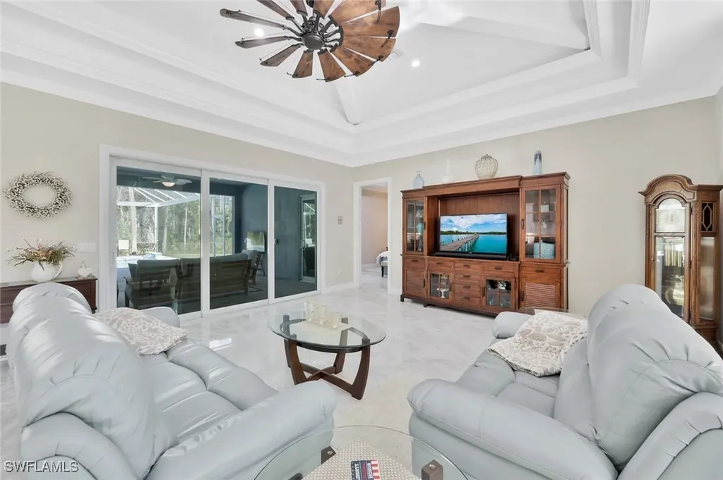 589 12th Avenue NW Naples FL 34120
