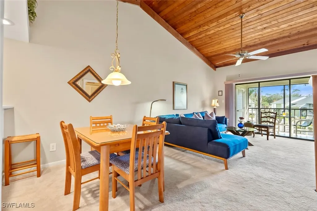 2994 Kings Lake Boulevard Naples FL 34112
