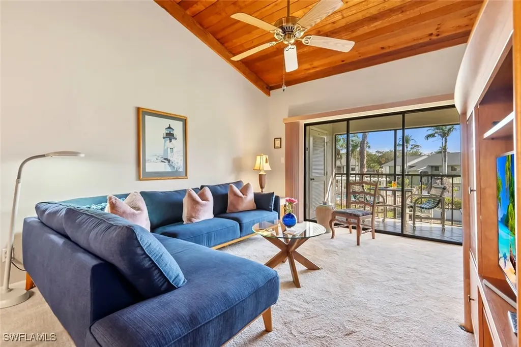 2994 Kings Lake Boulevard Naples FL 34112