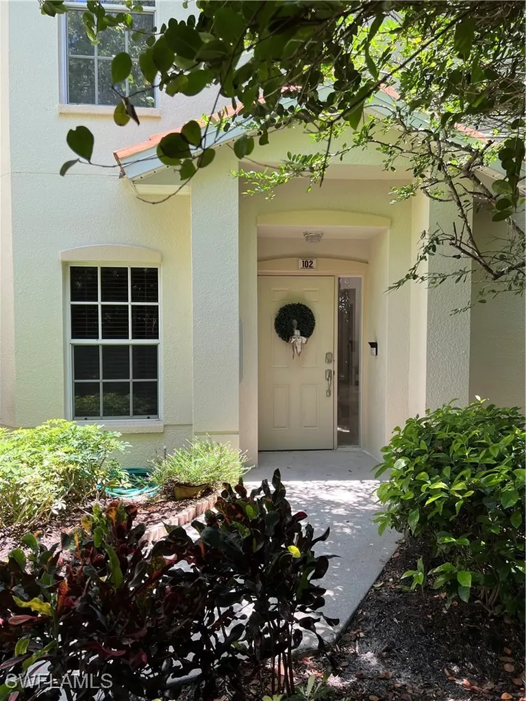 901 Egrets Run Naples FL 34108