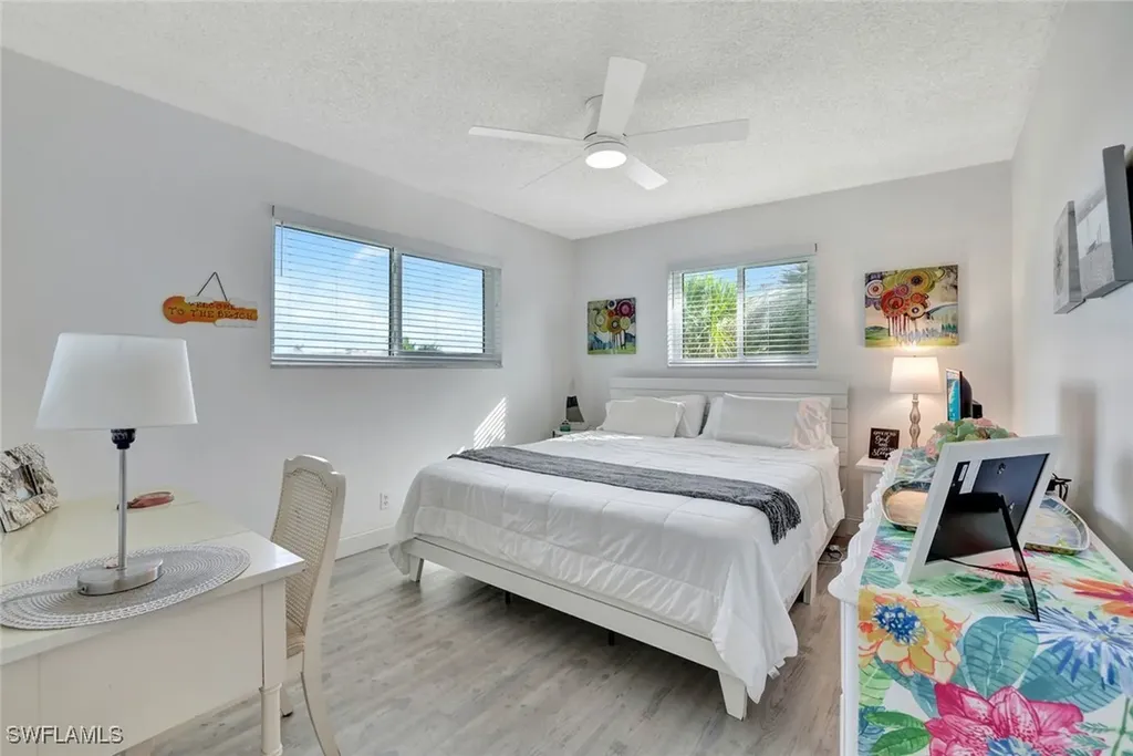 766 Central Avenue Naples FL 34102