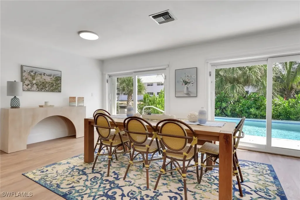 729 Sand Dollar Drive Sanibel FL 33957