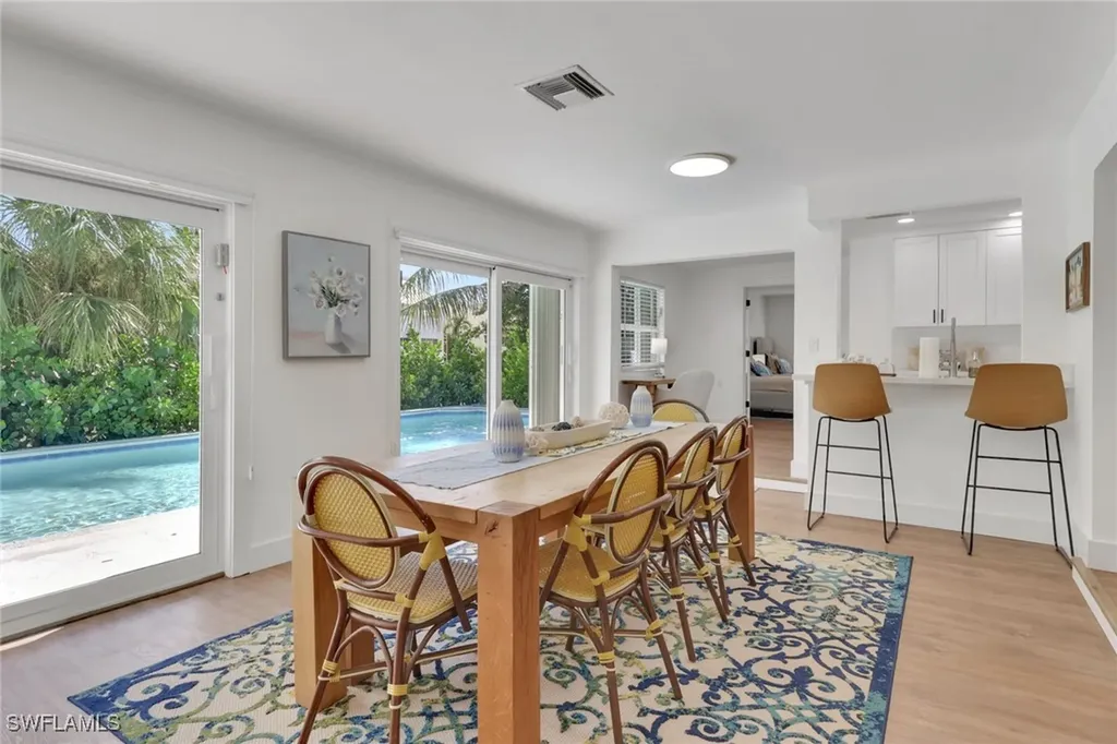 729 Sand Dollar Drive Sanibel FL 33957