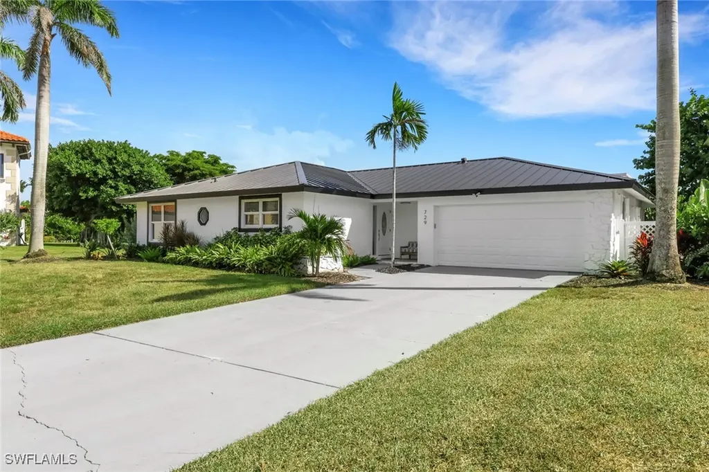 729 Sand Dollar Drive Sanibel FL 33957