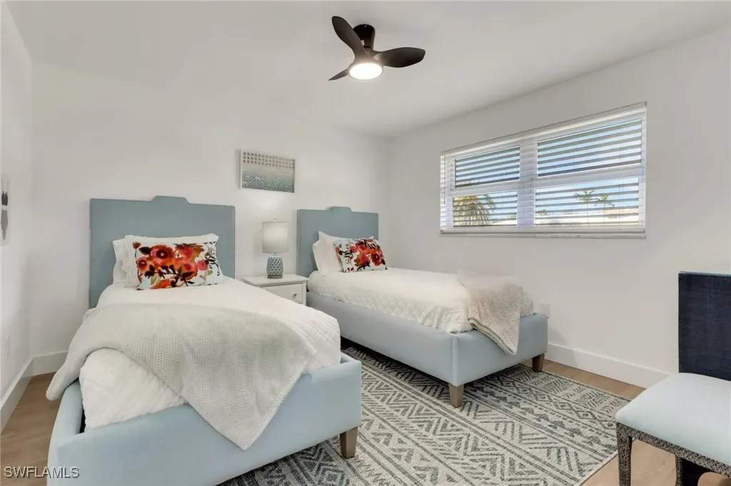 729 Sand Dollar Drive Sanibel FL 33957