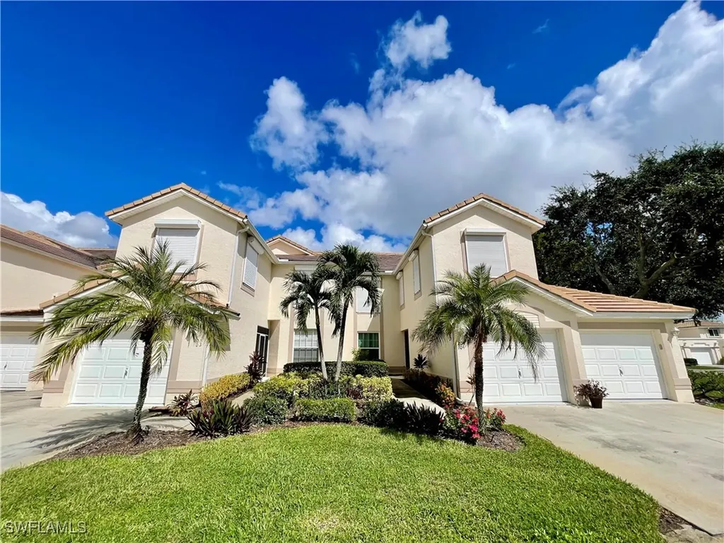 317 Sunrise Cay Naples FL 34114