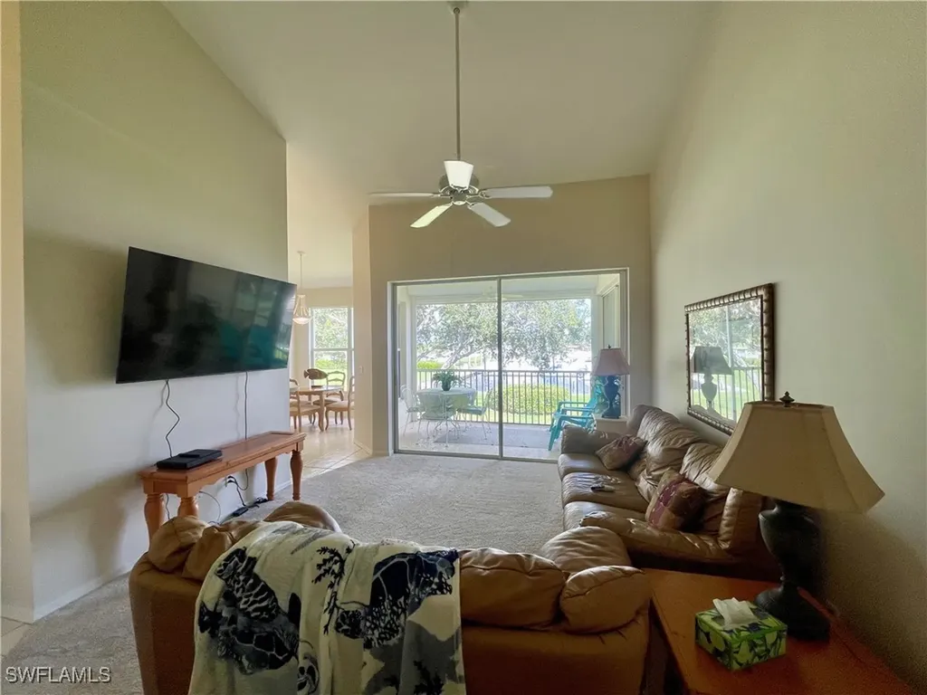 317 Sunrise Cay Naples FL 34114