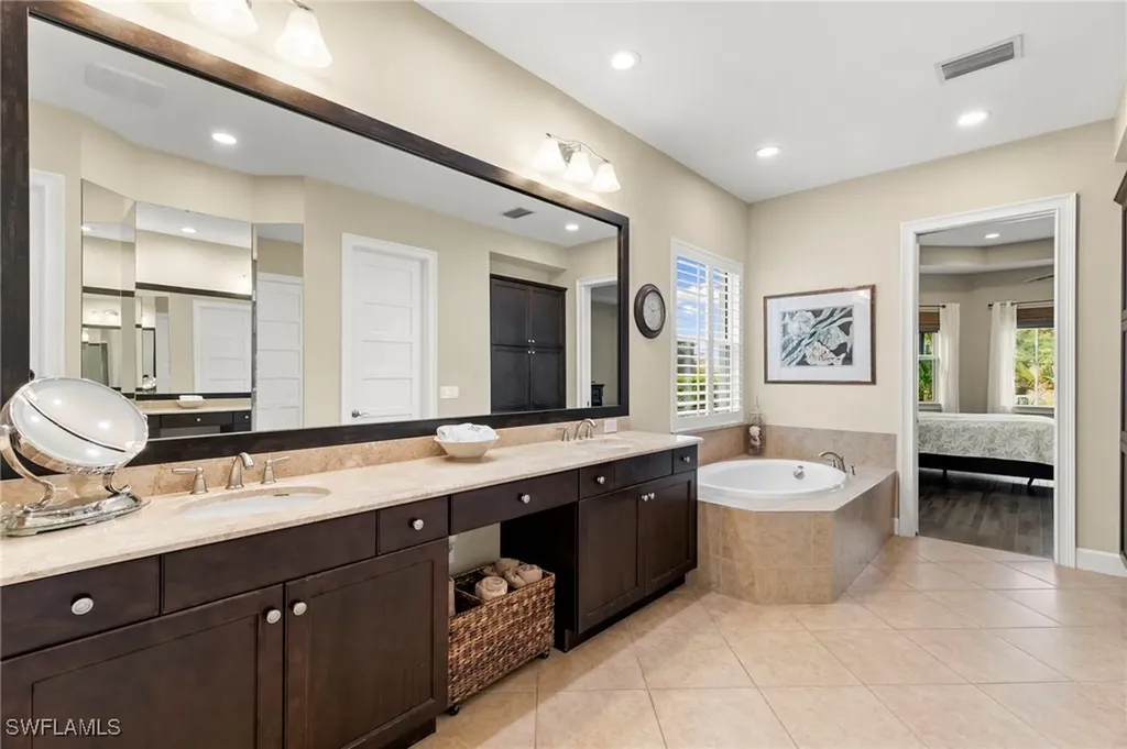 4922 Andros Drive Naples FL 34113