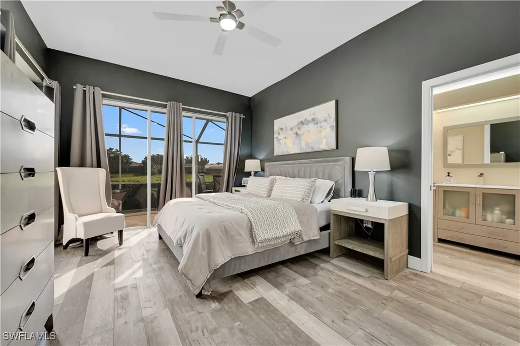 13471 Bridgeford Avenue Bonita Springs FL 34135