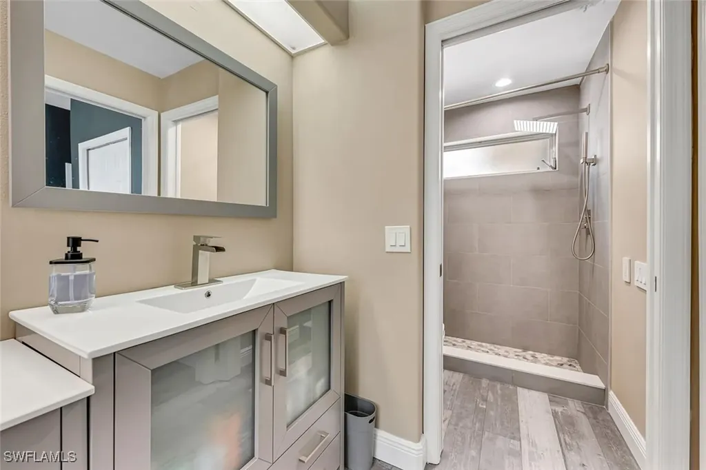 13471 Bridgeford Avenue Bonita Springs FL 34135