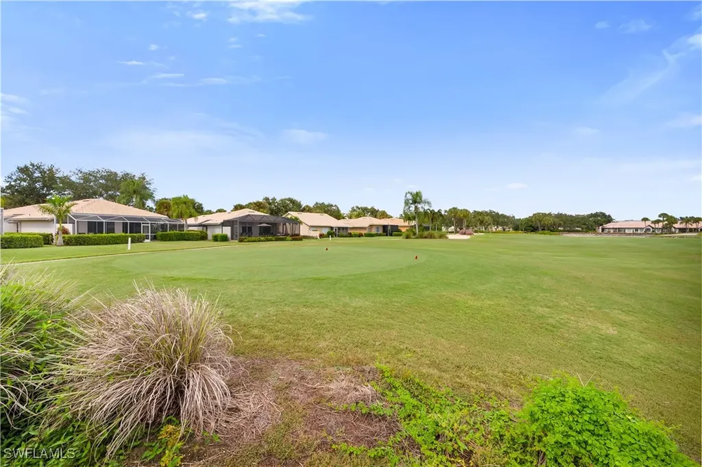 13471 Bridgeford Avenue Bonita Springs FL 34135