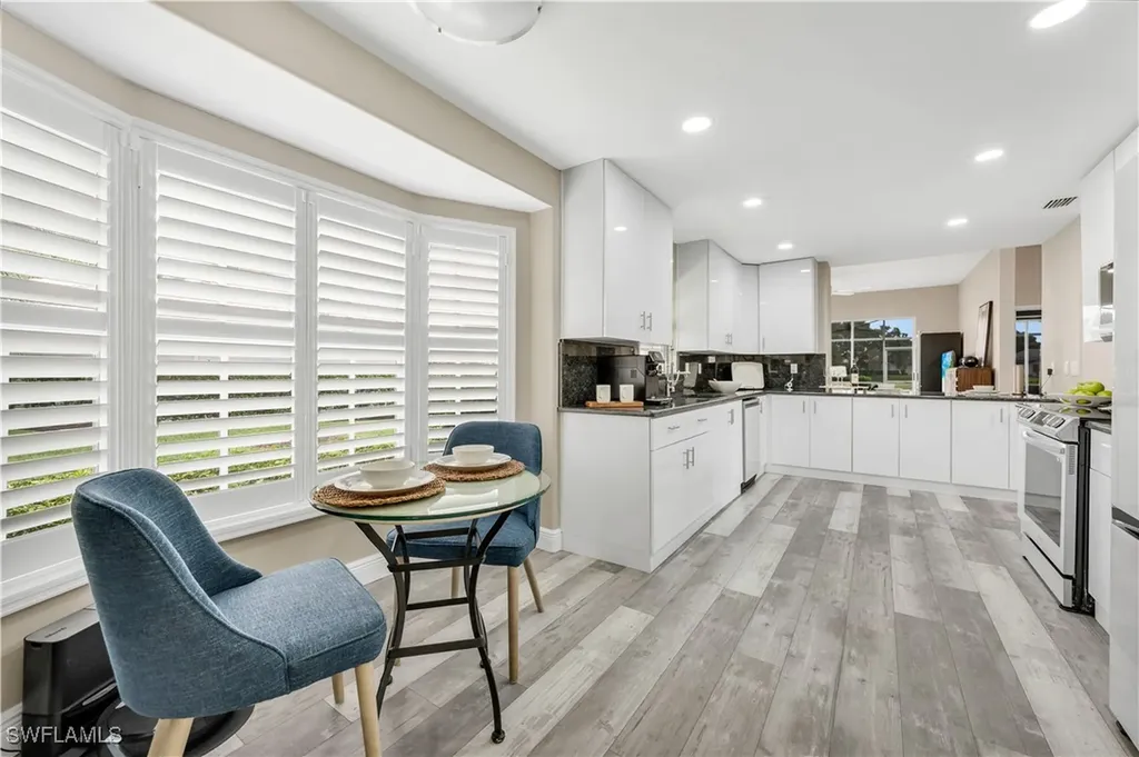 13471 Bridgeford Avenue Bonita Springs FL 34135