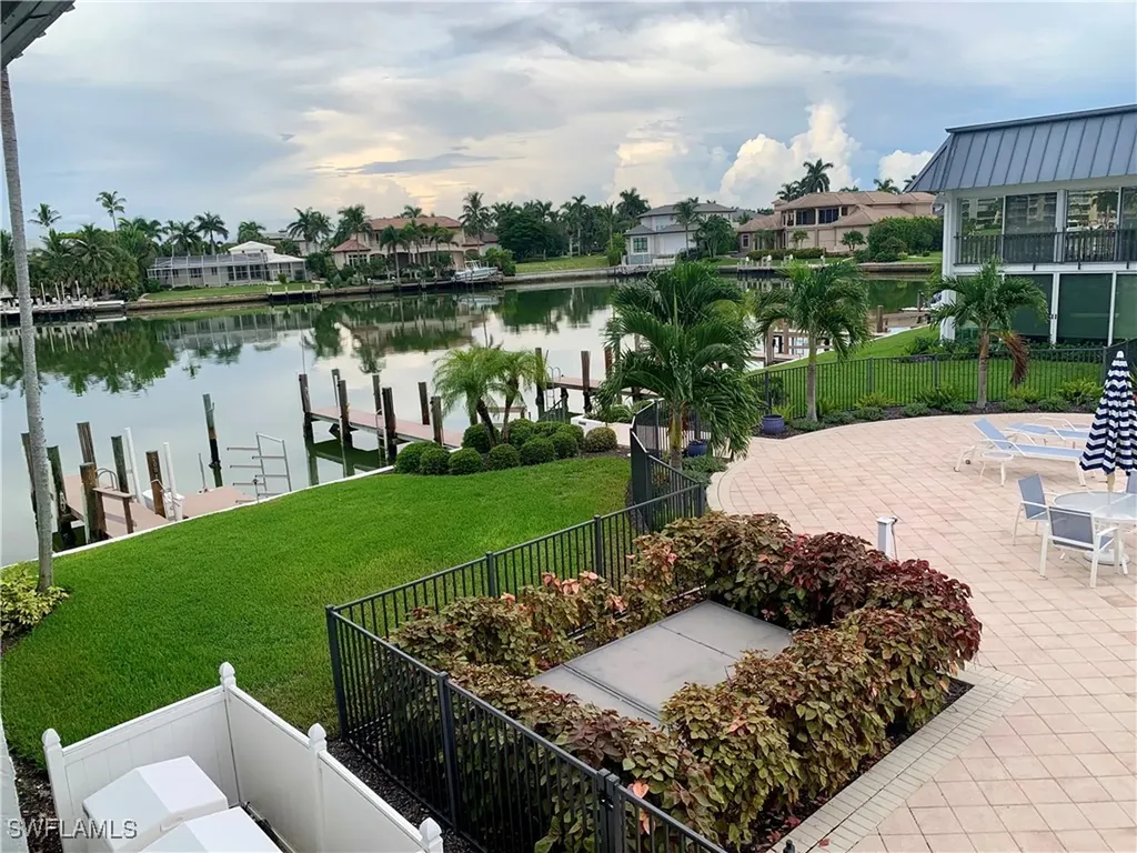 333 Harbour Drive Naples FL 34103