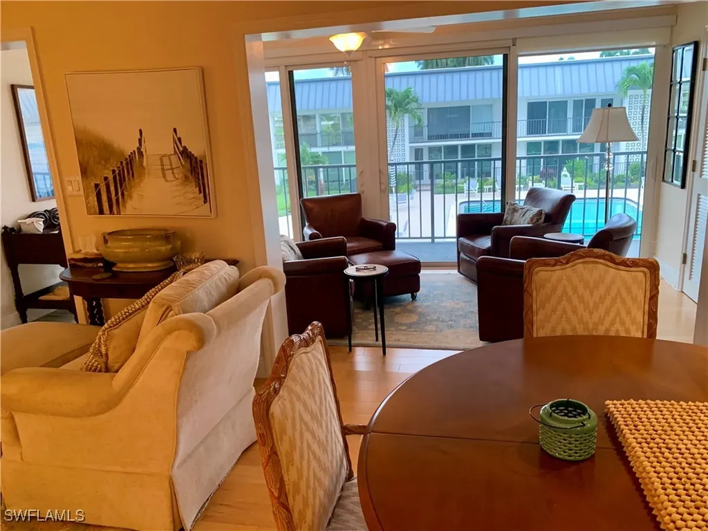 333 Harbour Drive Naples FL 34103