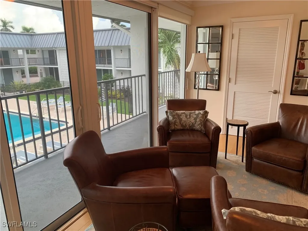 333 Harbour Drive Naples FL 34103